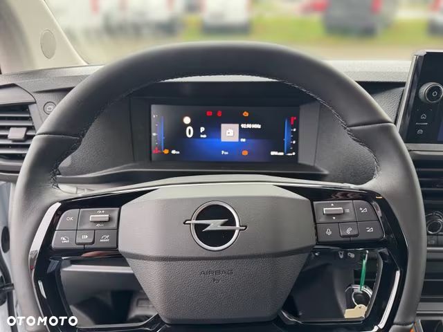 Opel Vivaro Furgon XL 150KM AT8 - 11