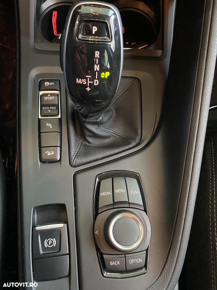 BMW X1 xDrive20i AT - 18