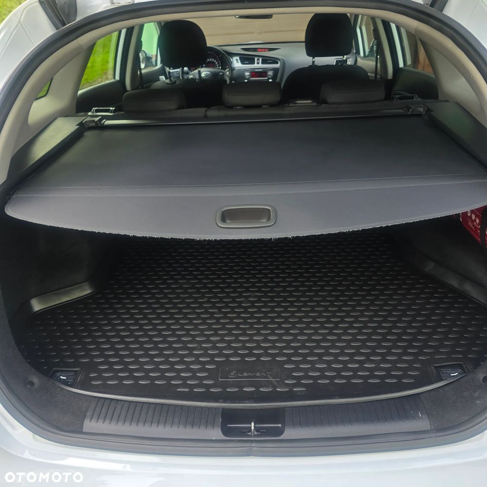 Kia Ceed 1.4 CVVT SW Edition 7 - 13