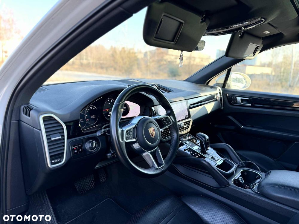 Porsche Cayenne Tiptronic S - 11