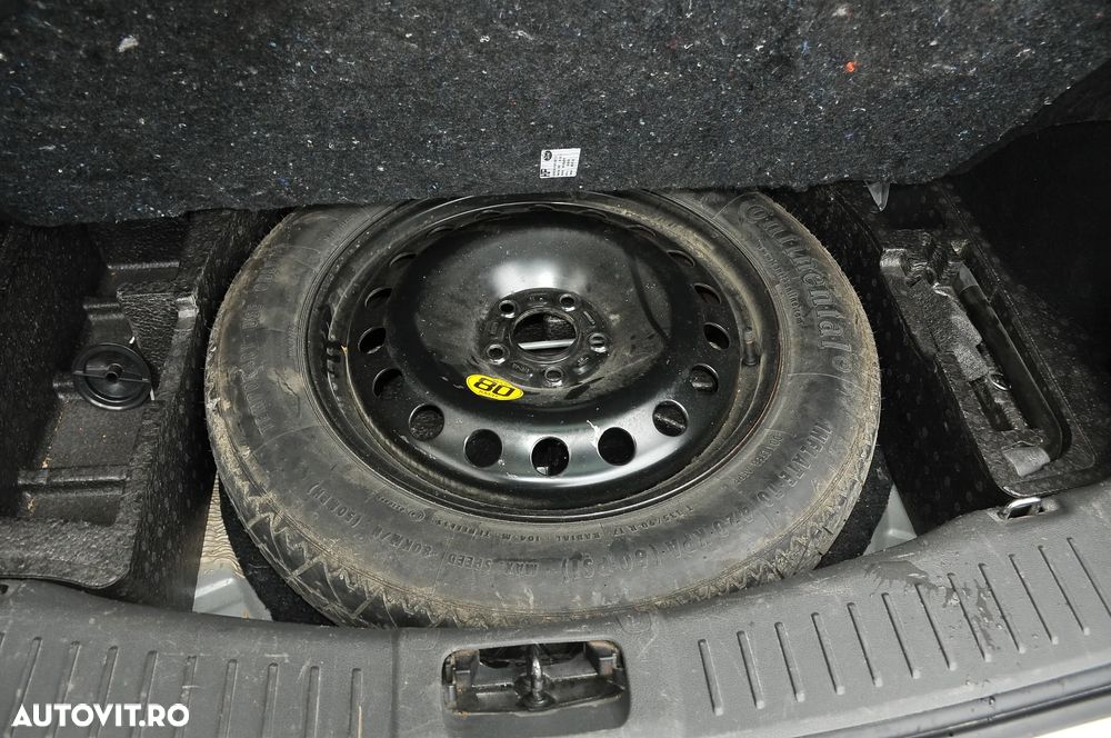 Ford Kuga - 20