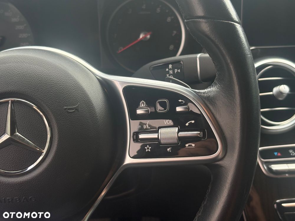 Mercedes-Benz GLC 300 4Matic 9G-TRONIC - 13