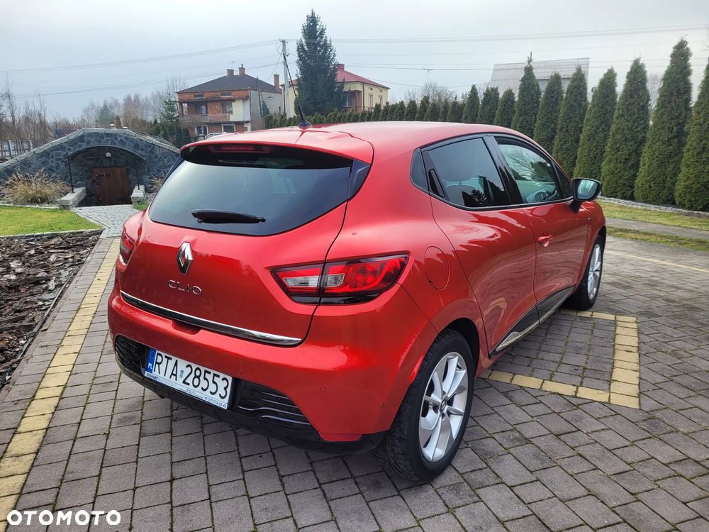 Renault Clio 1.2 16V Limited - 9