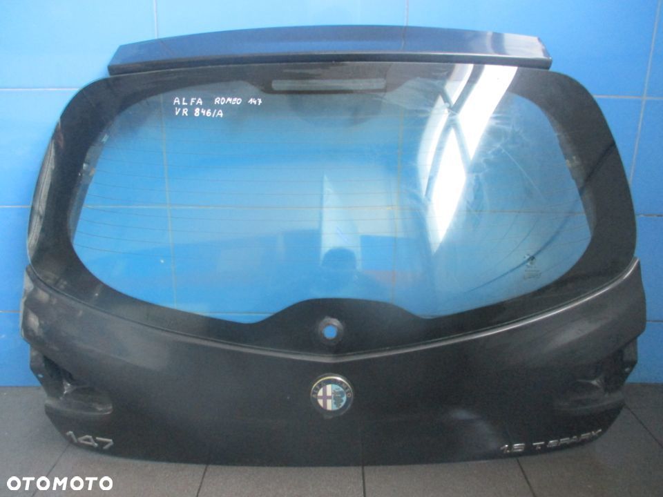 Klapa bagażnika nr lak. VR846/A Alfa Romeo 147 - 1