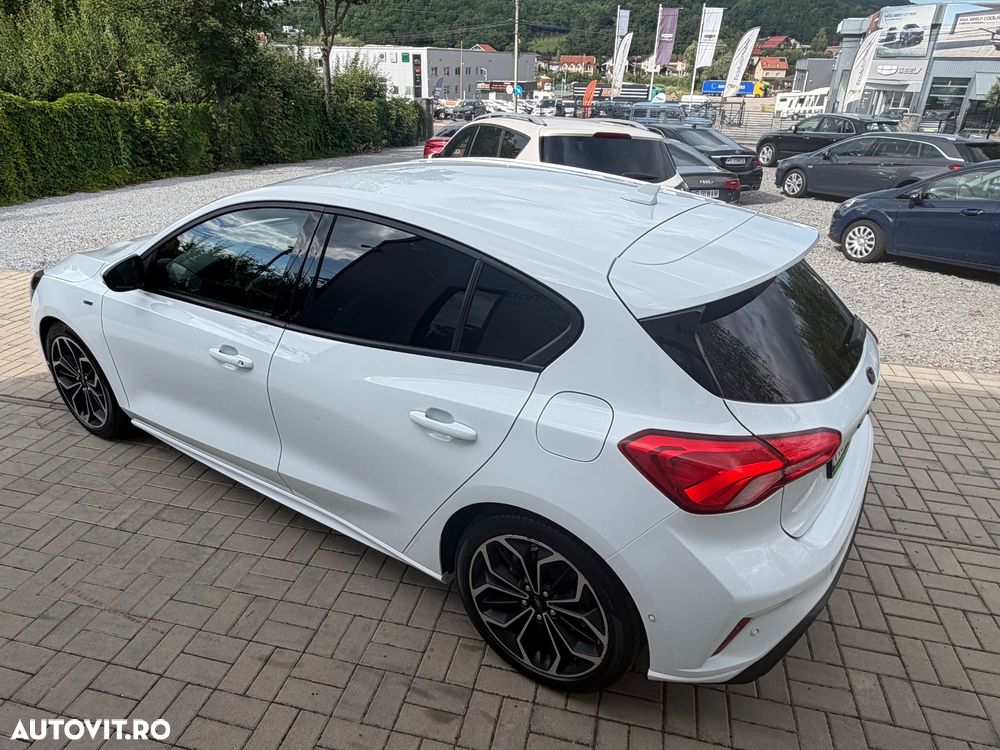 Ford Focus 1.0 EcoBoost Start-Stopp-System ST-LINE STYLE - 8