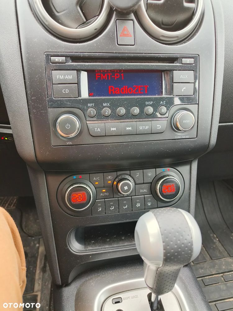 Nissan Qashqai 2.0 4x4 Acenta CVT - 10