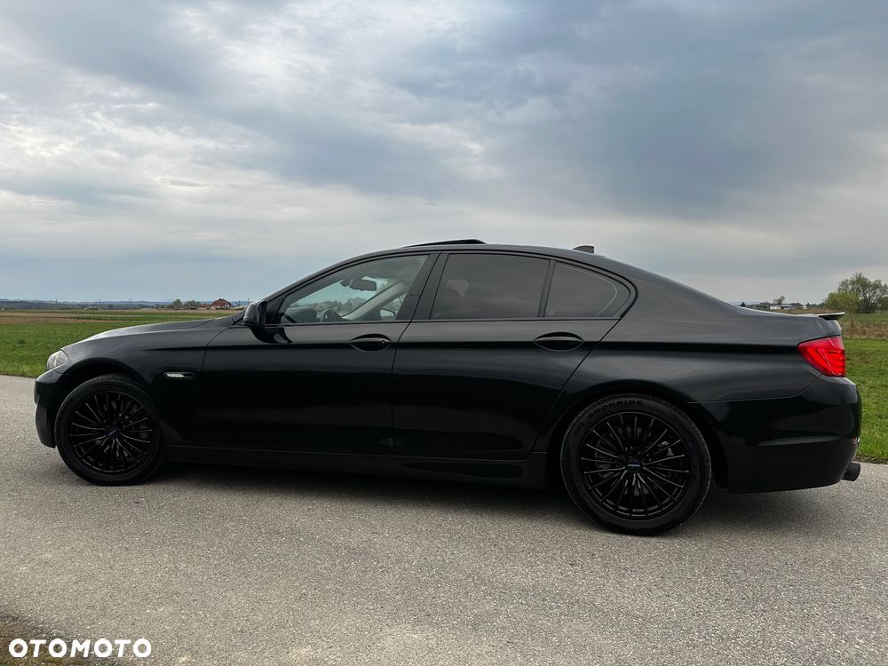 BMW Seria 5 535i Luxury Line - 7