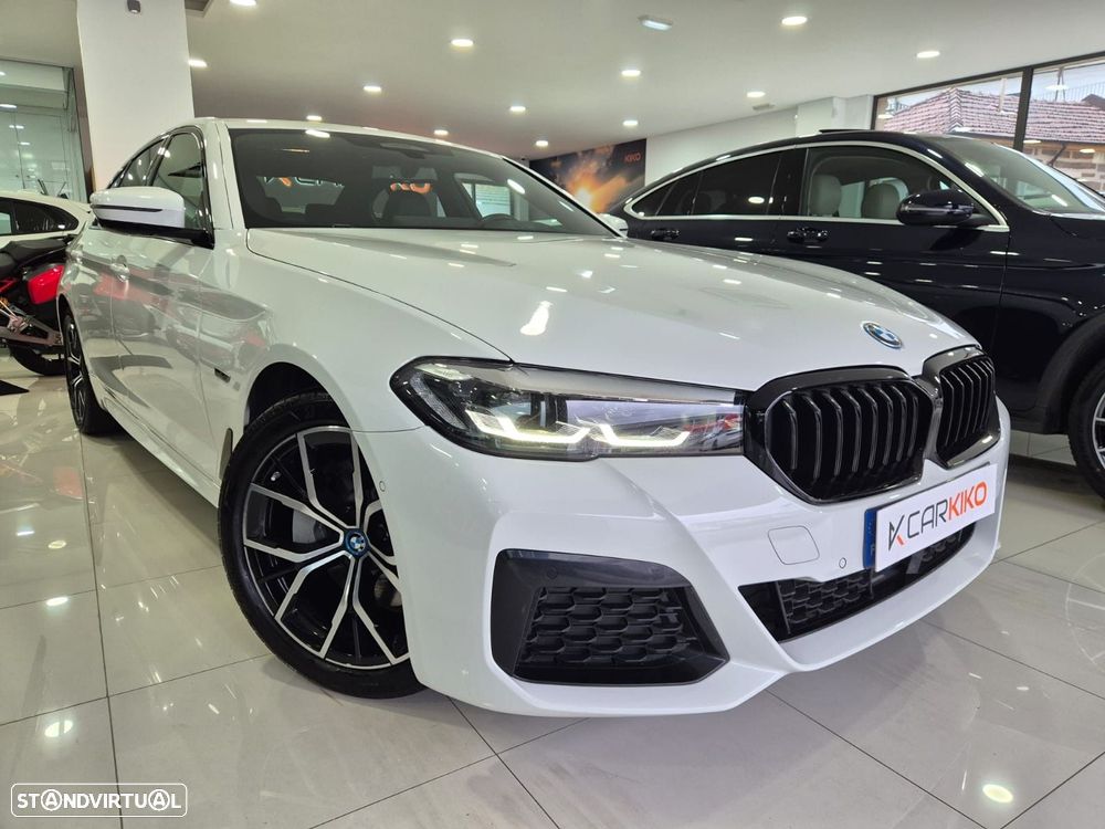 BMW 530 e Pack M - 1