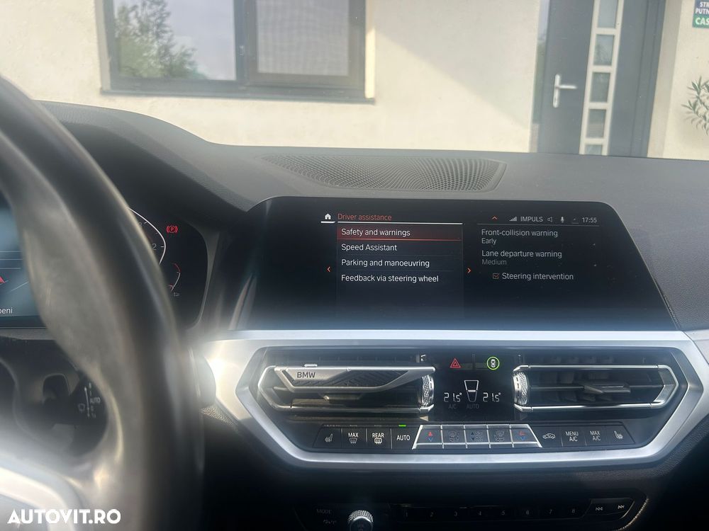 BMW Seria 3 330d Aut. Sport Line - 26