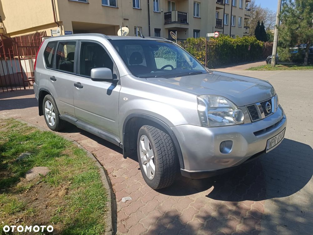 Nissan X-Trail 2.0 dCi SE - 32