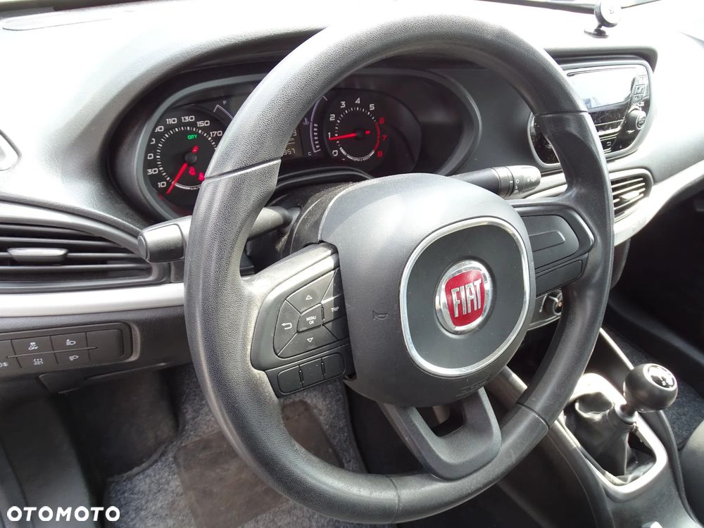 Fiat Tipo 1.4 16V Pop - 27