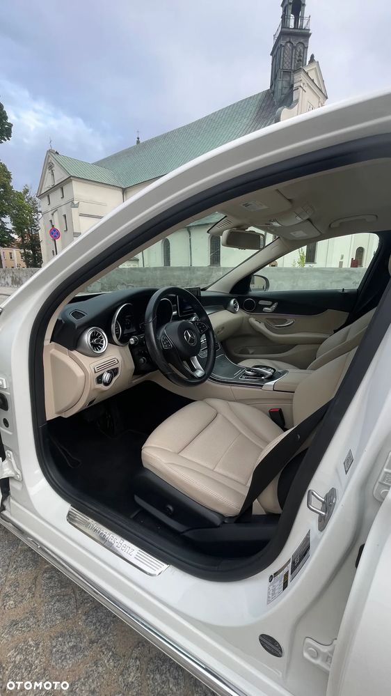 Mercedes-Benz Klasa C 300 7G-TRONIC - 8