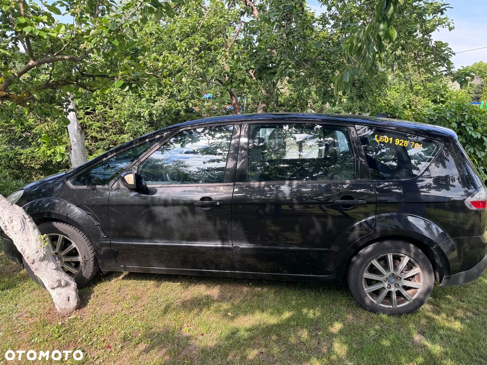 Ford S-Max - 1