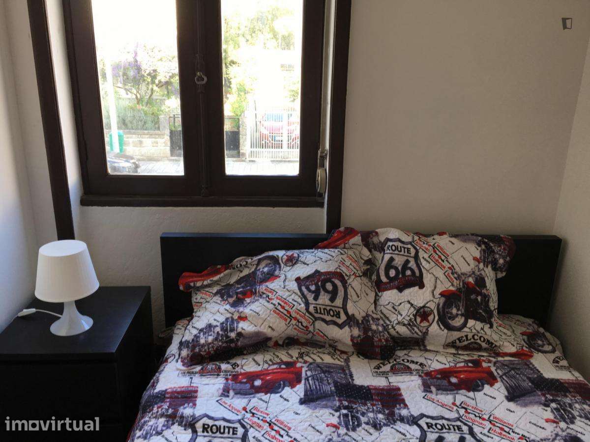 Quarto - localizado em Cedofeita Porto - Grande imagem: 2/29