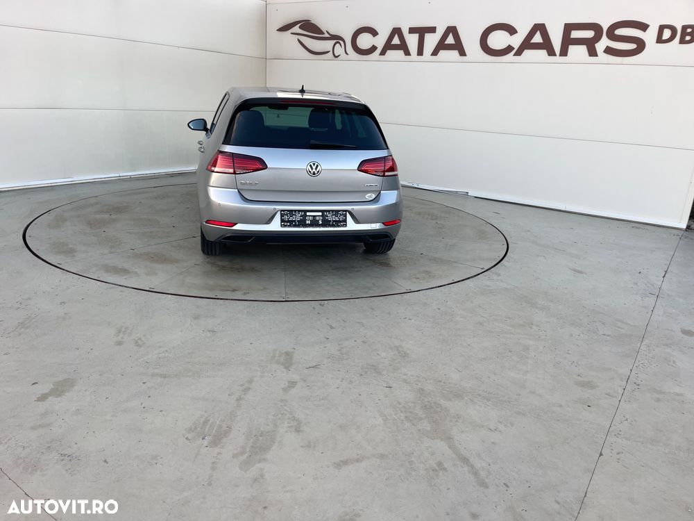 Volkswagen Golf 1.5 TSI BlueMotion ACT Comfortline - 12