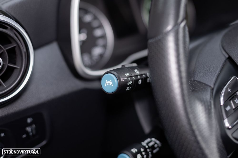 MG ZS EV 44.5 kWh Luxury - 27