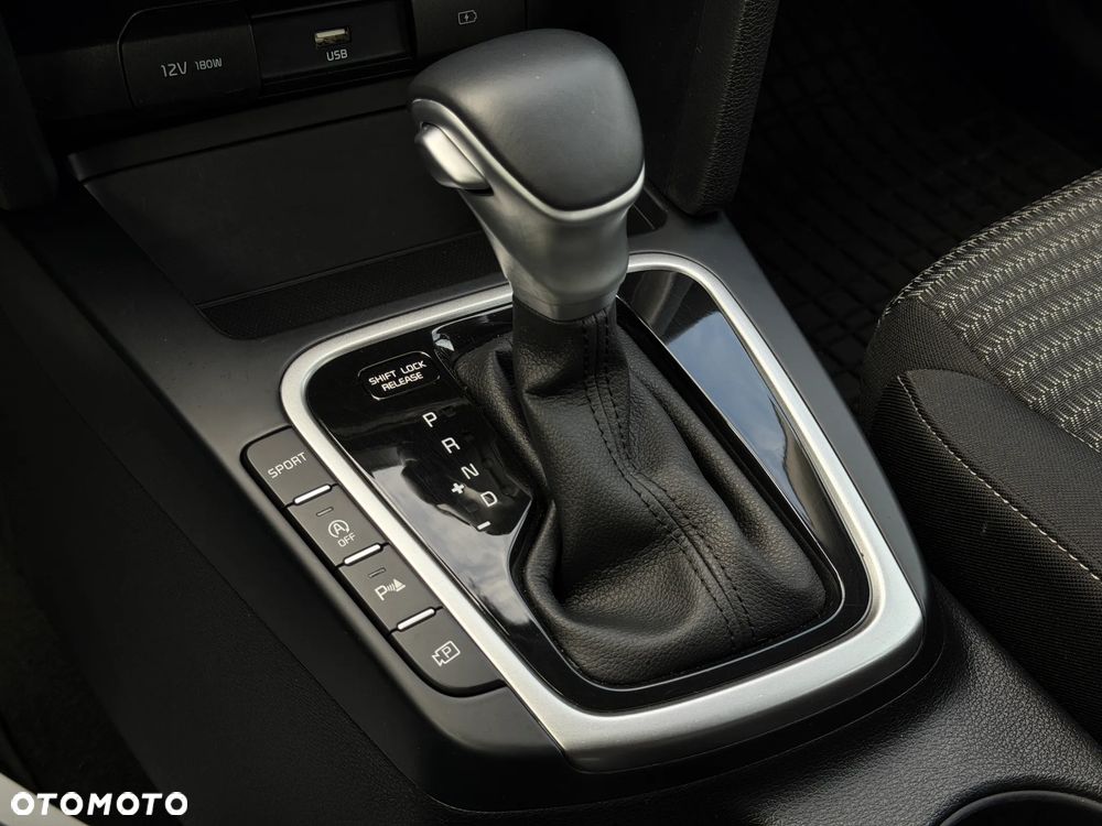 Kia Ceed 1.5 T-GDI M DCT - 22