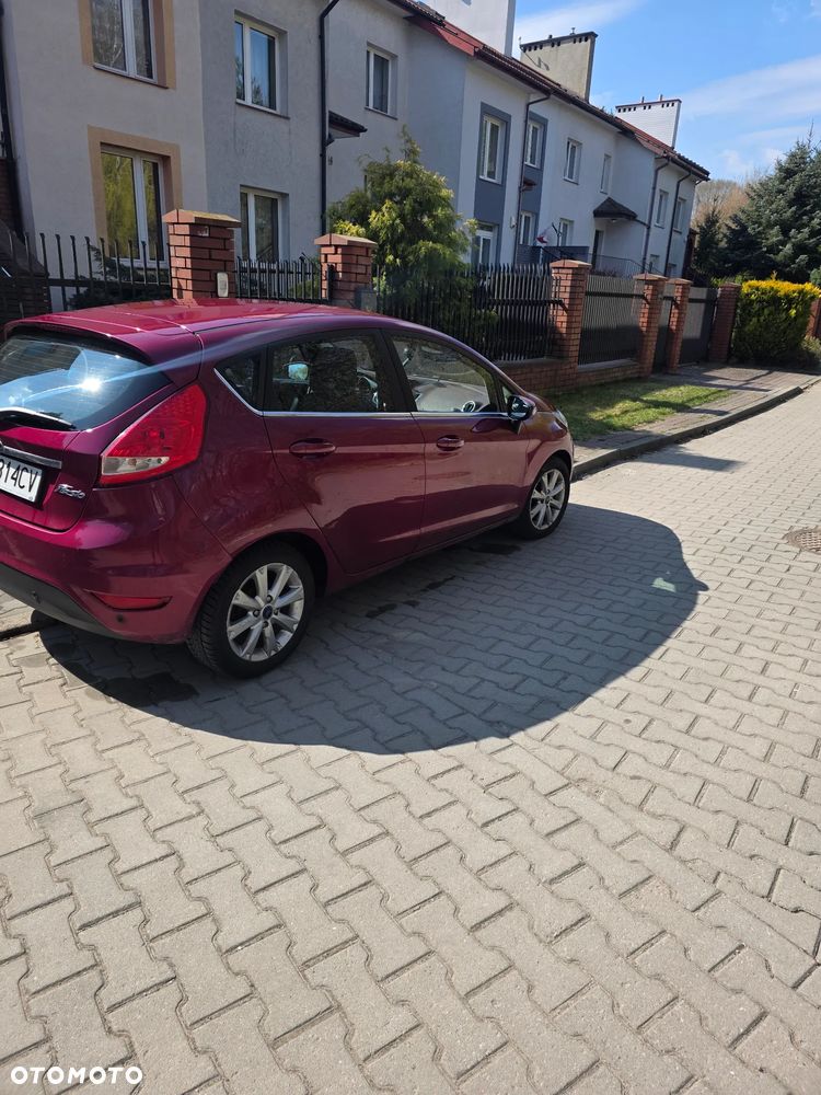 Ford Fiesta 1.4 Platinium X - 4