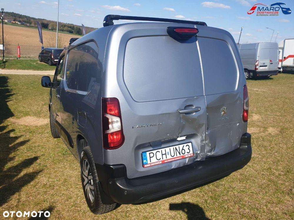 Peugeot PARTNER AUTOMAT SALON PL  MAŁY PRZEBIEG - 9