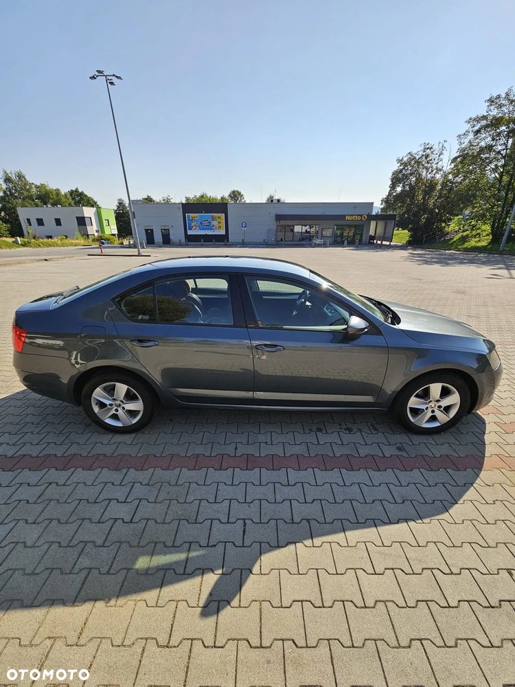 Skoda Octavia 1.6 TDI Ambition DSG - 7