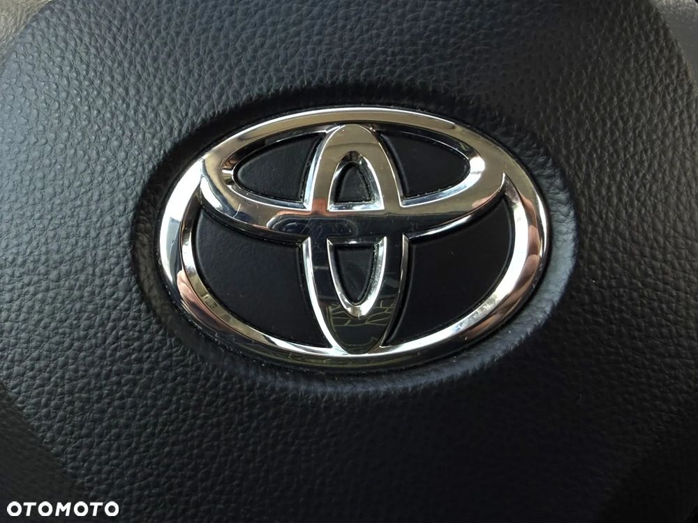 Toyota Corolla 1.5 Comfort - 24