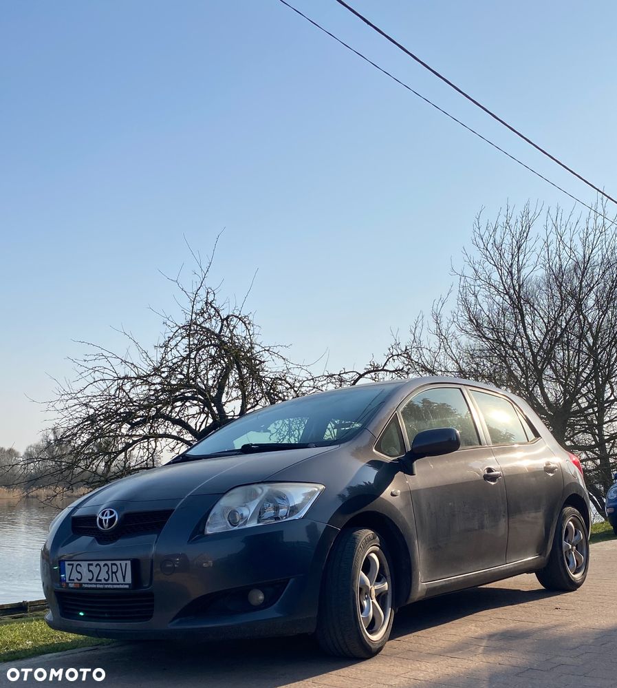Toyota Auris 1.6 VVT-i Sol - 3