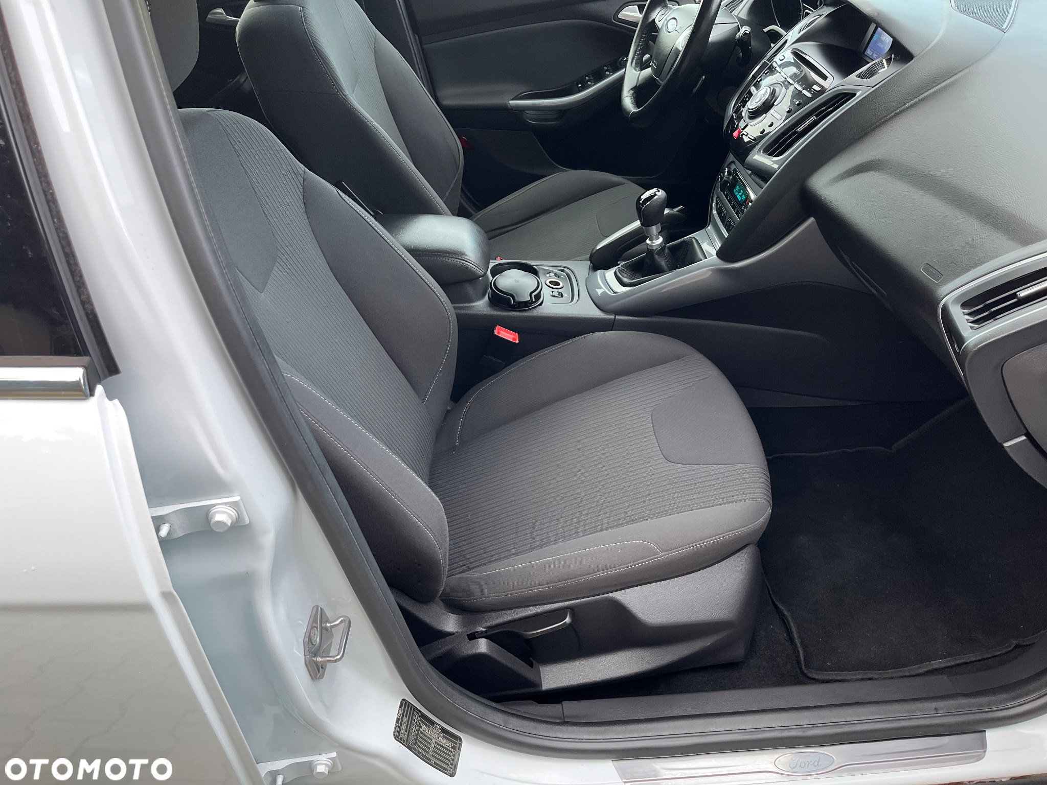 Ford Focus 1.6 TDCi DPF Titanium - 10