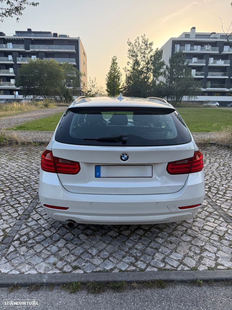 BMW 320 d EfficientDynamics Auto - 2