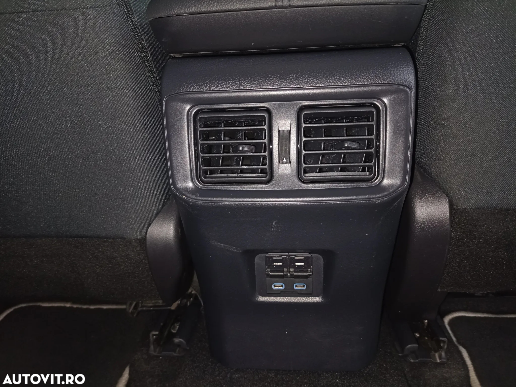 Toyota RAV4 2.5 Hybrid VVT-iE 4x4 Active - 27