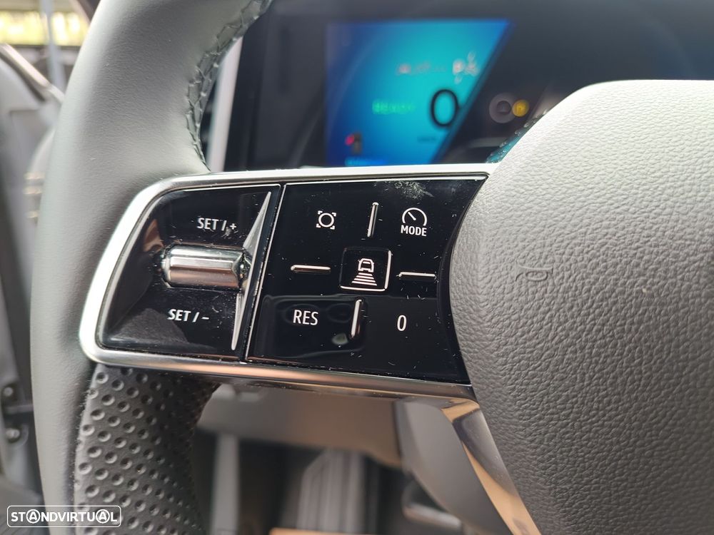 Renault Mégane E-Tech EV60 220hp optimum charge Iconic - 17