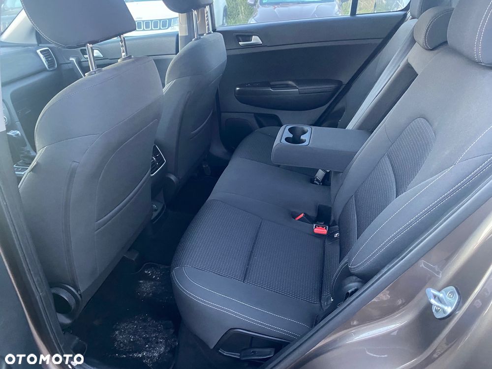 Kia Sportage 1.6 GDI 2WD Vision - 34