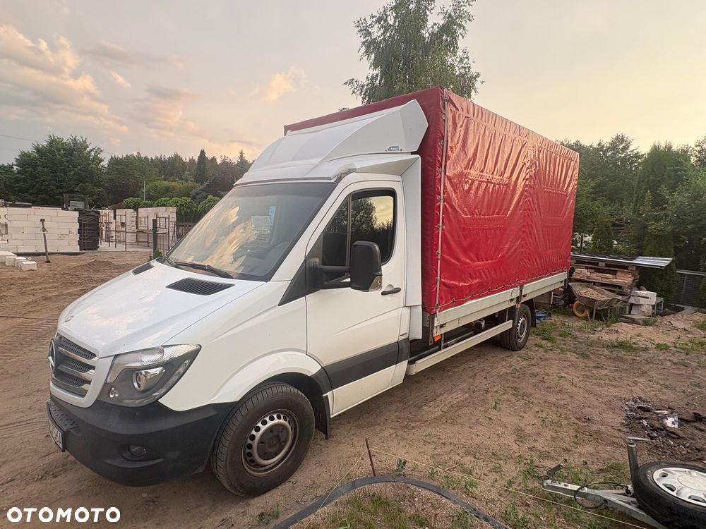 Mercedes-Benz Sprinter - 2