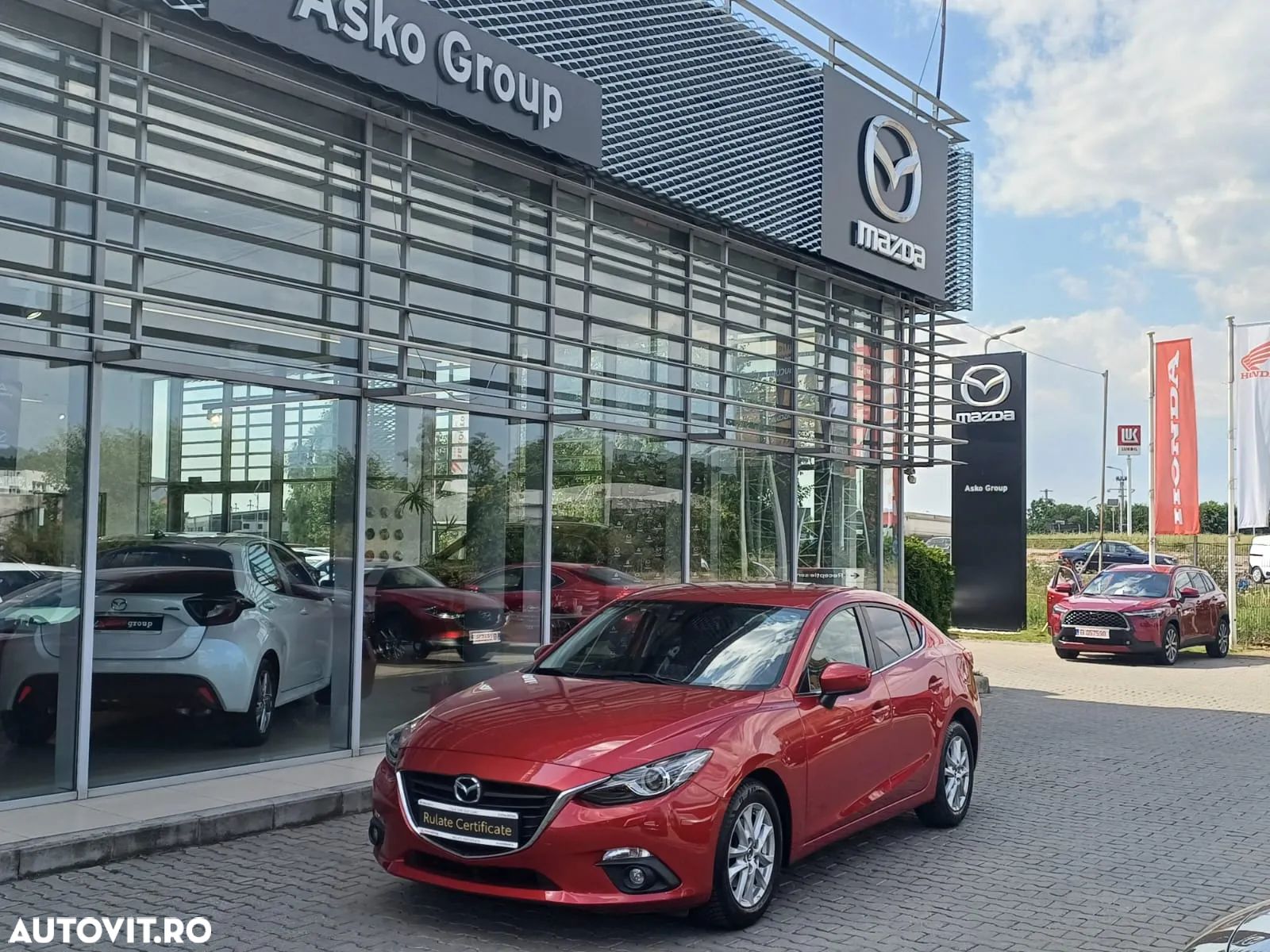 Mazda 3 G120 Attraction - 1