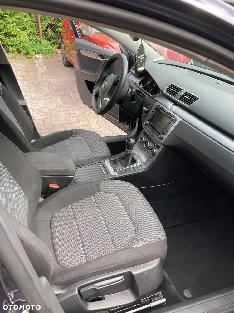 Volkswagen Passat 1.6 TDI BlueMotion - 7