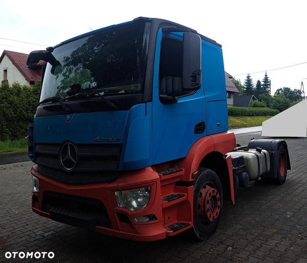 Mercedes-Benz Actros 1843