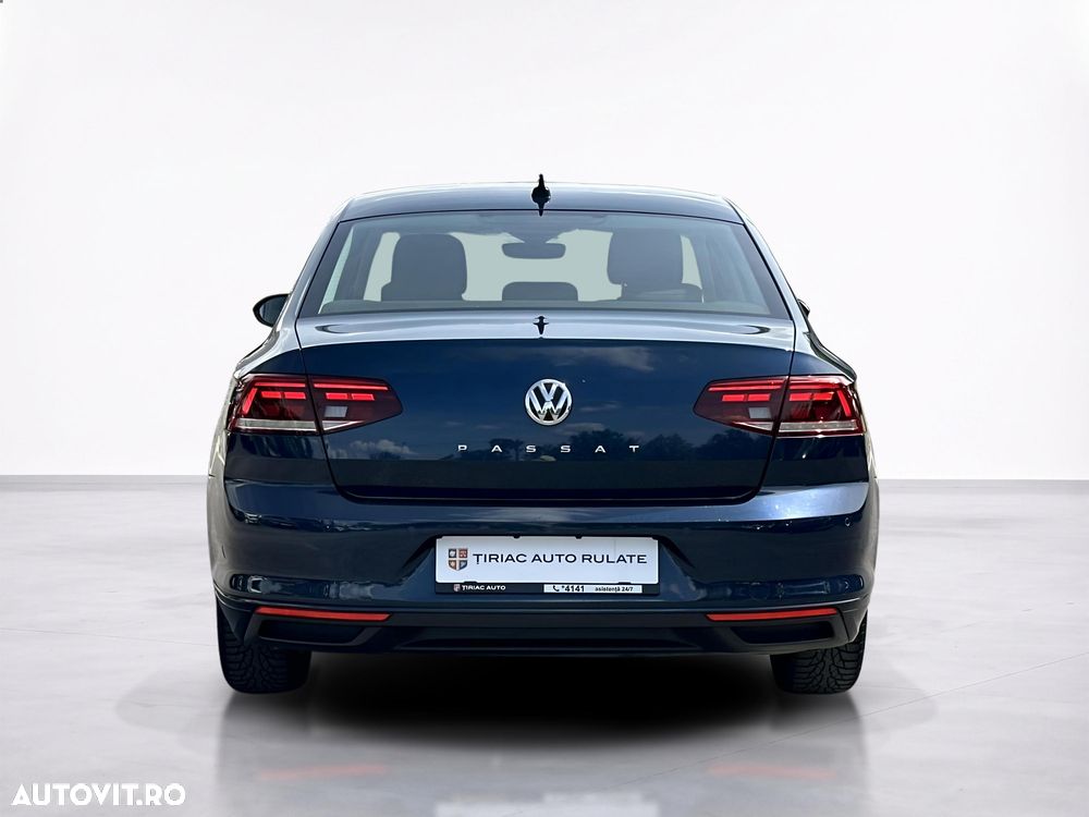 Volkswagen Passat - 5
