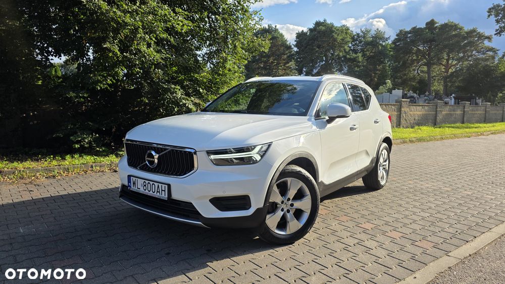 Volvo XC 40 D3 Geartronic Momentum Pro - 2