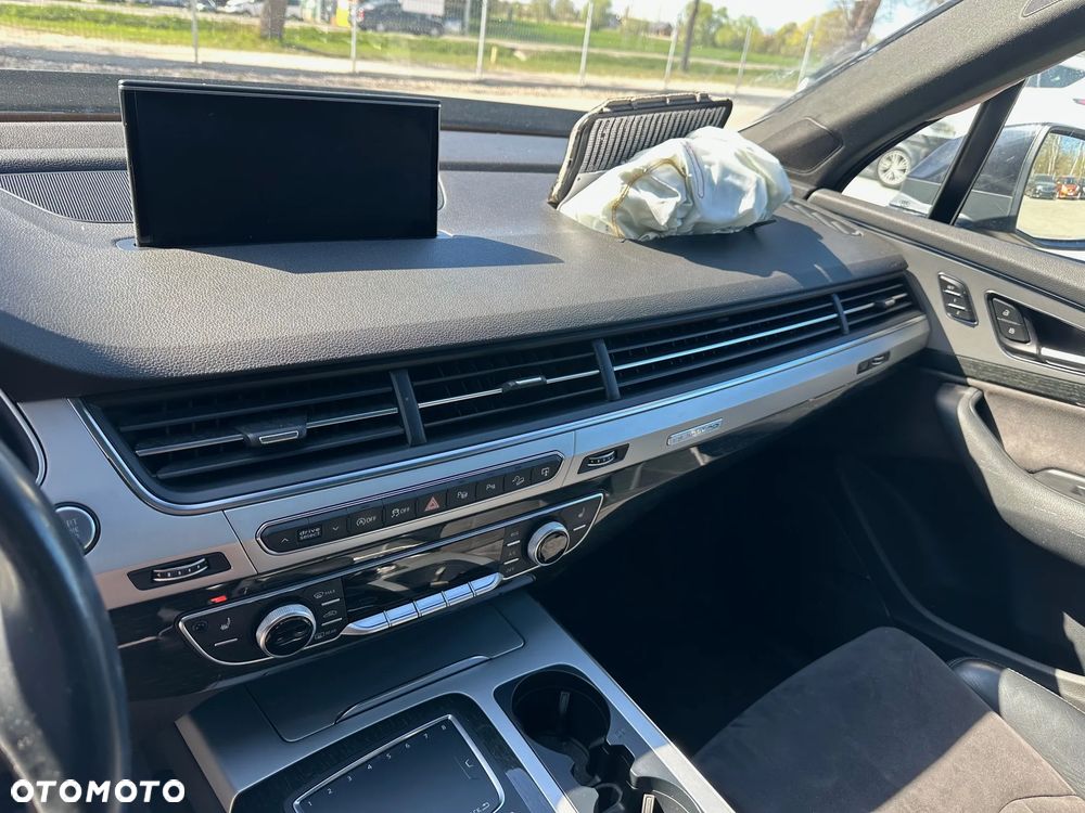 Audi Q7 - 14