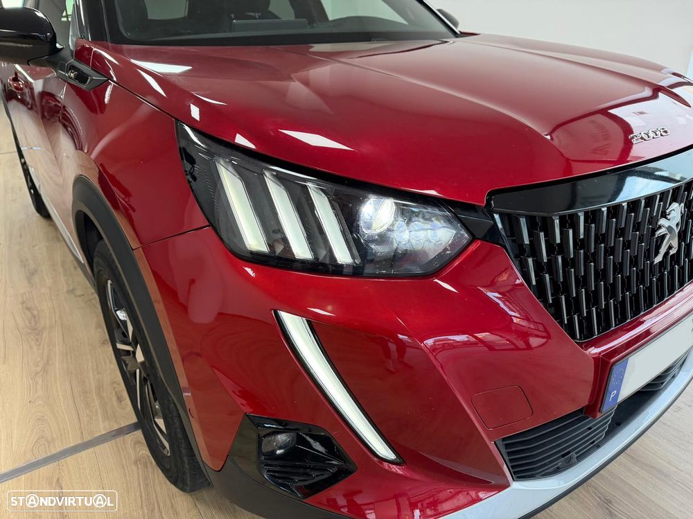 Peugeot 2008 PureTech 130 EAT8 GT - 8