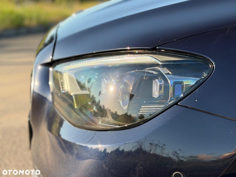 Mercedes-Benz Klasa E 300 de 4Matic 9G-TRONIC Night Edition - 18