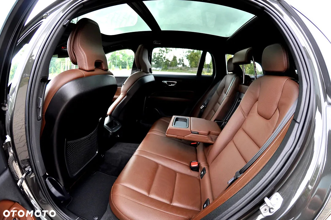 Volvo V60 D3 AWD Inscription - 26