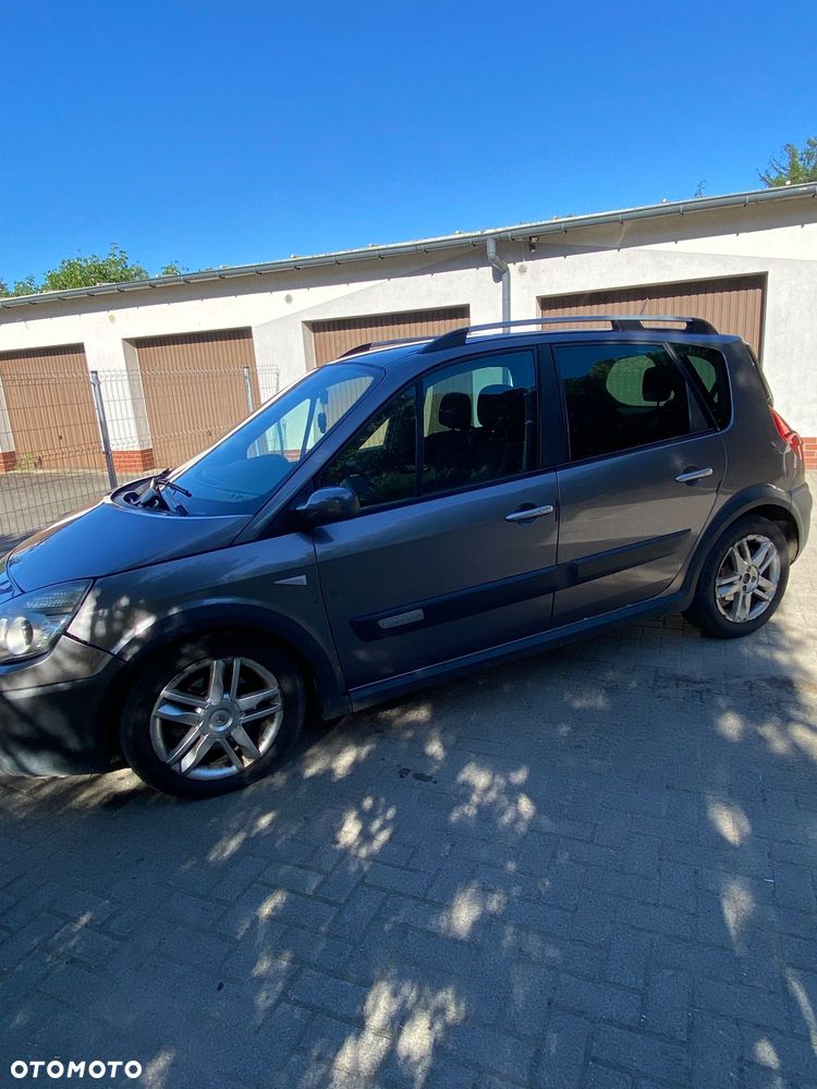 Renault Scenic 1.9 dCi FAP Conquest - 15