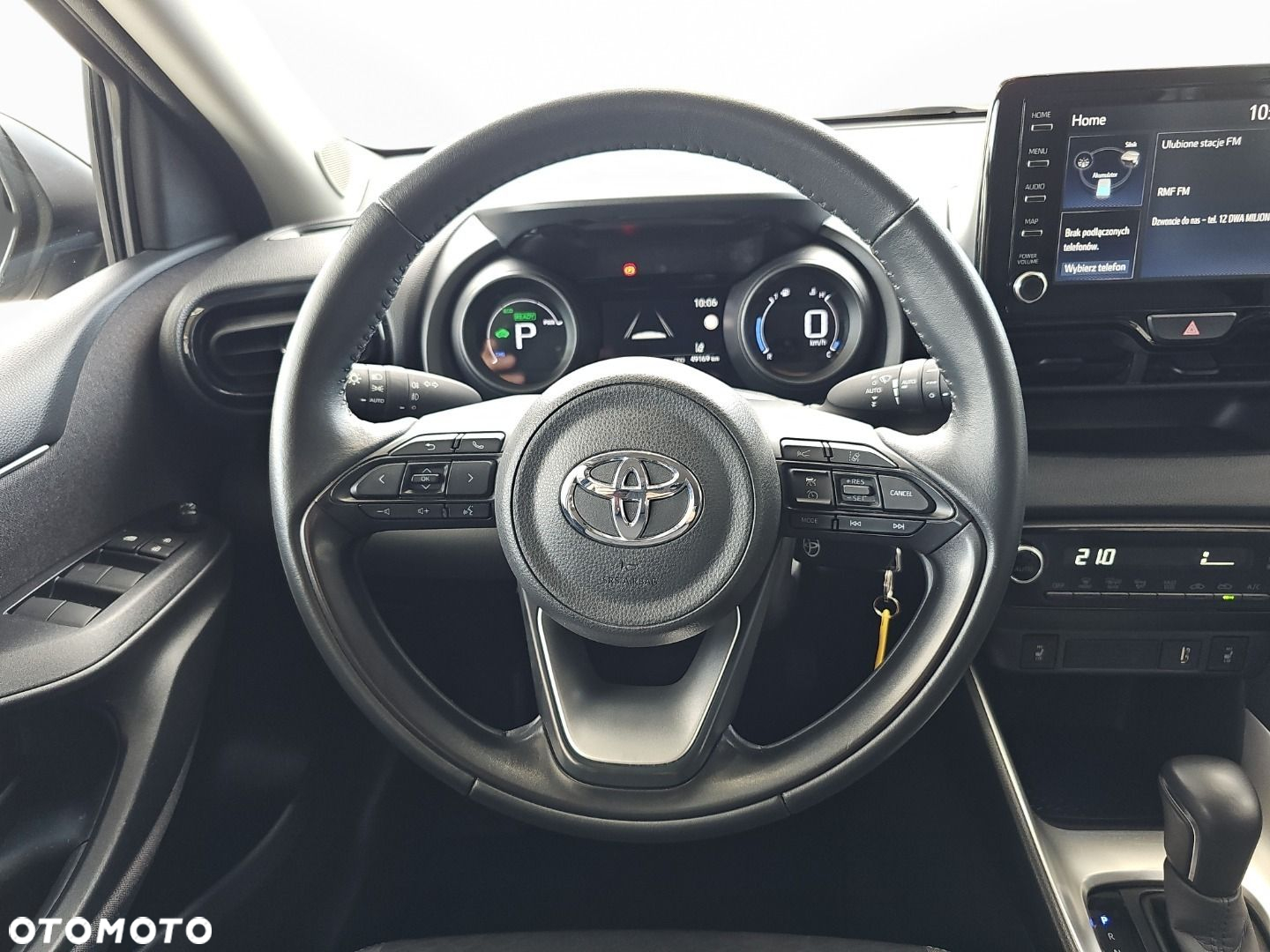 Toyota Yaris - 11