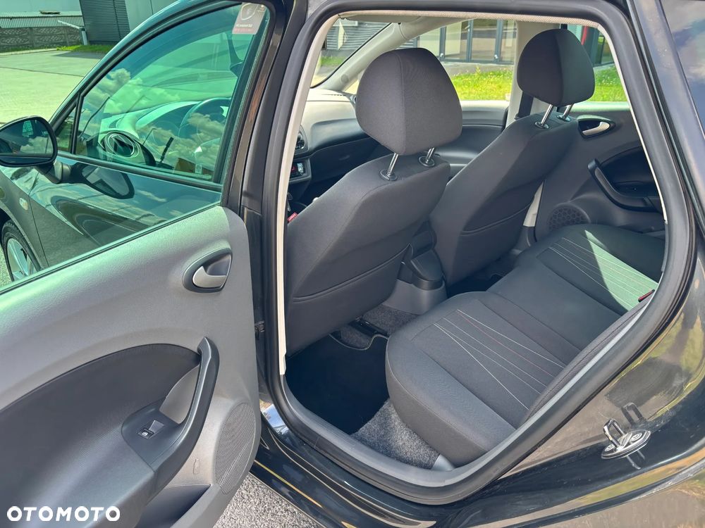 Seat Ibiza 1.4 16V Style - 29