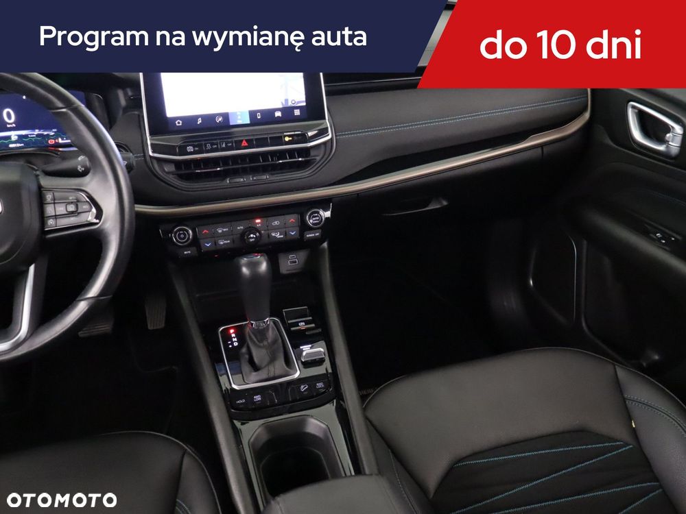 Jeep Compass - 10