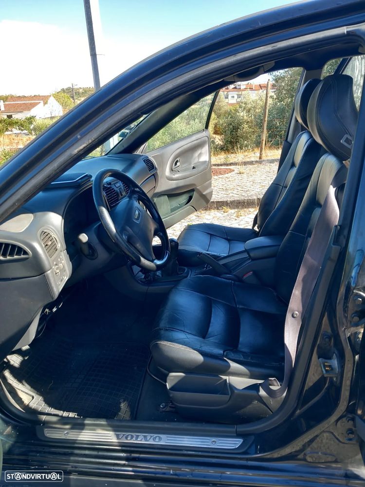 Volvo V40 - 8