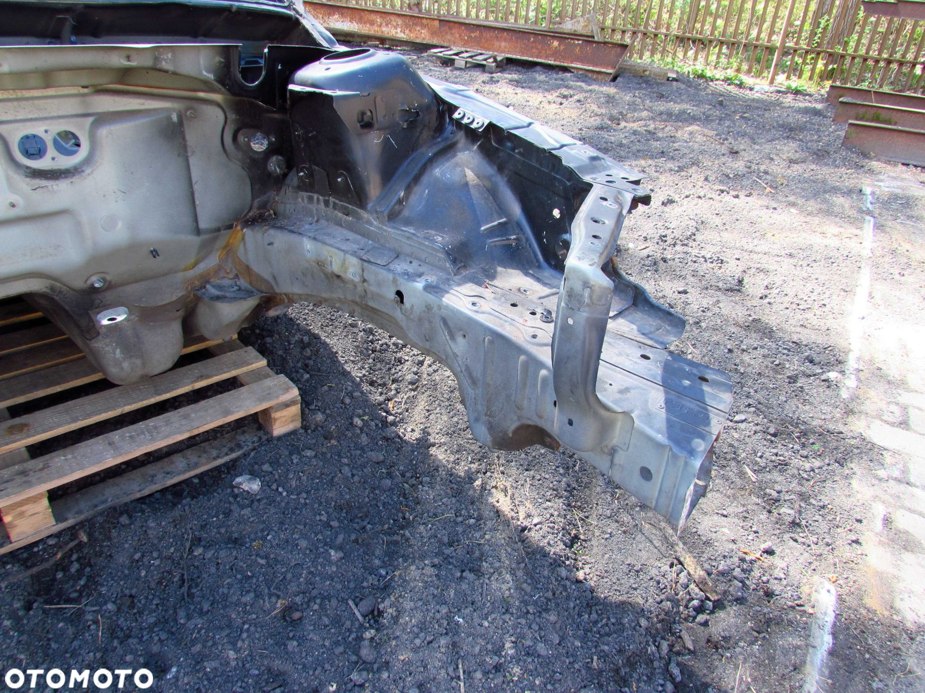 VOLVO S60 V70 II XC70 99-09 CWIARTKA PODLUZNICA LEWA 452-26 - 4