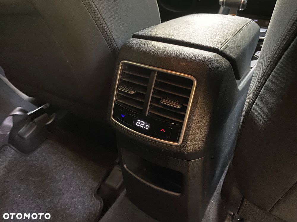 Kia Sportage - 12