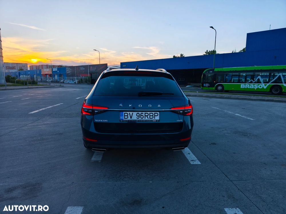 Skoda Superb 2.0 TSI 4X4 DSG Laurin & Klement - 5