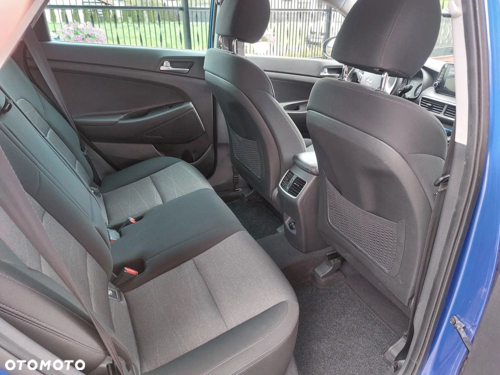 Hyundai Tucson 1.6 CRDi Style 4WD - 16